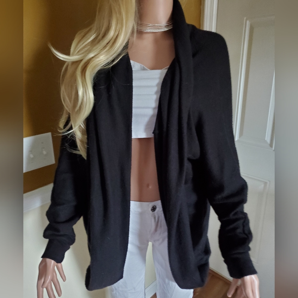 Justify black open cardigan sz 1x